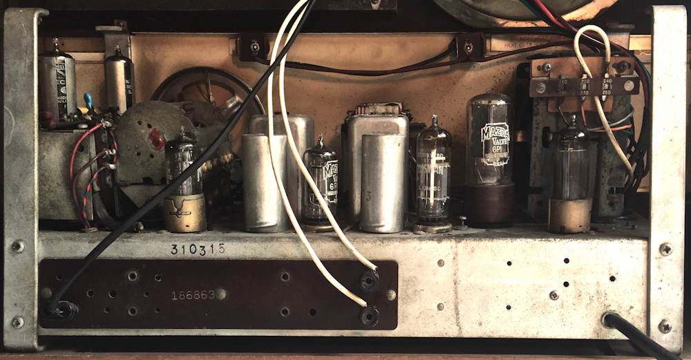 Murphy 4 Waveband Valve Radio A252 Murphy 4 Waveband Valve Radio A252